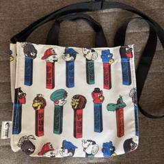先着1点✨イアパピヨネ PEZ 二つ折り財布 ホワイト シルバー 財布 PEZ(ペッツ)× ear】コラボ/本革/コンパクト/刺しゅう折り財布