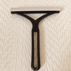 ［新品］ダイソー　エチケットブラシ　毛玉取り　ブラック
