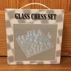 GLASS CHESS SET