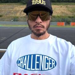 Challenger チャレンジャー　長瀬智也　ストラップ & カラビナリール challenger-369497_1200x1200.
