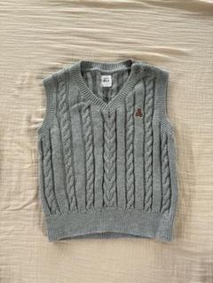 【 GAP 】グレーケーブル編み ベビーベスト 12-18ヶ月