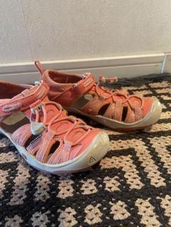 KEEN ピンク サンダル　18cm