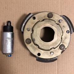 ベスパ ジャンク LX125ie 純正パーツ クラッチASSYと燃料ポンプ
