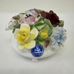 ロイヤルドルトン　陶器　花　置物