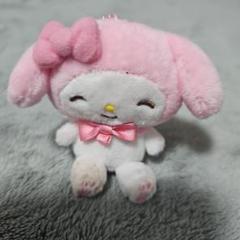 マイメロディ ぬいぐるみ キーホルダー　キーチェーン　にこにこ　ニコニコ