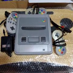 スーパーファミコン 本体 コントローラー2つ、連射機一つ付き
