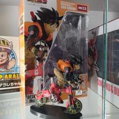 ドラゴンボールZ デスクトップリアルマッコイ01 孫悟空 恐竜 フィギュア デスクトップリアルマッコイ ドラゴンボール改 孫悟空01 完成品
