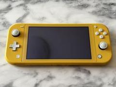動作確認済み。任天堂Switchライト イエロー