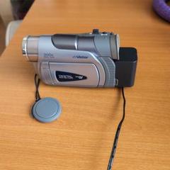 【美品】Victor デジタルビデオカメラ GR-D50K 200倍 動作品 JVC GR-D50K オークション比較 - 価格.com