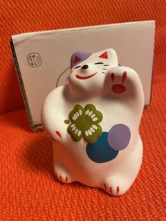 輪葉葉　招き猫