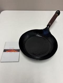 美品✨メタルネコ✨鍛冶屋のフライパン 20cm 金子恭史 取扱説明書付き 美品✨メタルネコ✨鍛冶屋のフライパン 20cm 金子恭史 取扱説明