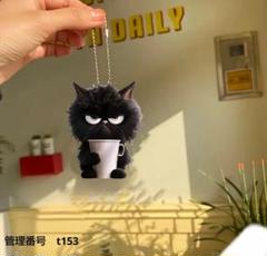 黒猫　カップ持ち　2Dアクリルキーホルダー　ユニーク　猫好き　アクセサリー　ネコ