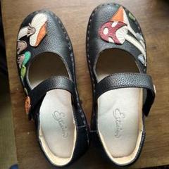 エスタシオンEtnies キノコ刺繍 レザーシューズ25cm エスタシオンEtnies キノコ刺繍 レザーシューズ25cm
