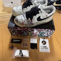 パラノイズ　NIKEエアフォース1のサムネイル