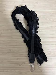 スリコ　スマホショルダー　黒フリル