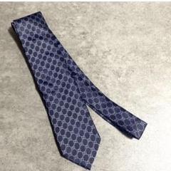 ✨未使用級✨GUCCI グッチ　ネクタイ　GG柄　総柄　ネイビー　バタフライ ✨未使用級✨GUCCI グッチ ネクタイ GG柄 総柄 ネイビー