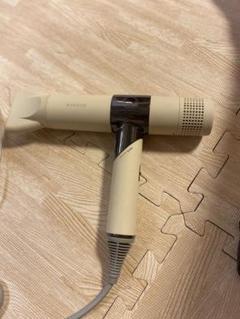 ジャンク品】KINUJO ドライヤー クリーム色 集風ノズル付き