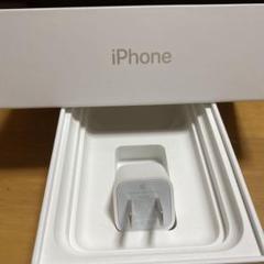 iPhone純正イヤホン付属品　電源アダプター①