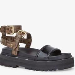 2025年最新】Fendi レディース サンダル・ミュールの人気