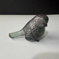 天然石フローライトの小鳥　置物　彫物NO.072805