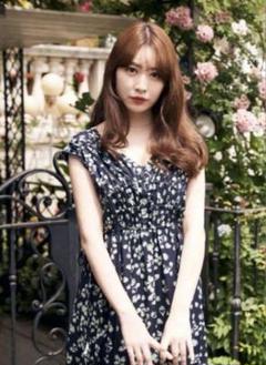 【美品】Herlipto Paris Daisy Long Dress Herlipto Paris Daisy Long Dress