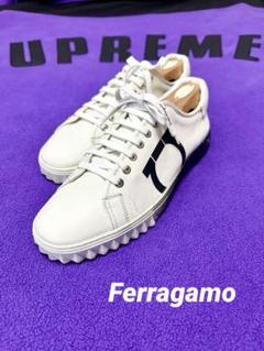 新品未使用　フェラガモ　スニーカー　７.５サイズ　２５.５センチ 中古・古着通販】Salvatore Ferragamo (サルヴァトーレ