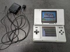 【動作確認済み】Nintendo DS シルバー（中古・充電器付き）