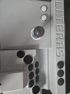 t*k様 OneFRAMEボタン搭載 LI.TERAS 　アケコン　ガフロコン t*k様 OneFRAMEボタン搭載 LI.TERAS アケコン ガフロコン - メルカリ