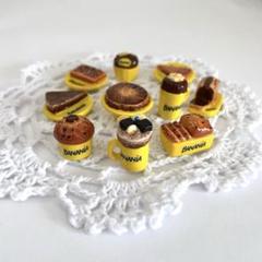 BANANIA のスイーツ　フェーブ　フェーヴ　フランス　陶器　ミニチュア　置物