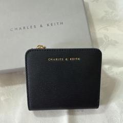 【新品未使用】CHARLES & KEITH ブラック二つ折り財布 2025年最新】charles & keith 財布 黒の人気アイテム - メルカリ