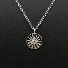 ■新品■ シルバー 925 SUN ネックレス たたき ペンダント シンプル