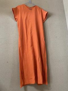 新品未使用【アーバンリサーチ】オレンジ夏ロングワンピースリネンタグなし再生繊維のサムネイル