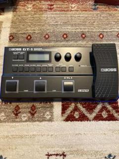 GT-1 マルチエフェクター