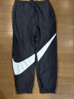 Nike スウッシュロゴ パンツ ブラック