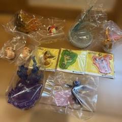 新品未開封　フィギュアなどの8点セット