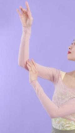 ウノア UNOA バレエレオタード【Demi Plie 】長袖10部丈 M ウノア UNOA バレエレオタード【Demi Plie 】長袖10部丈 M バレエ