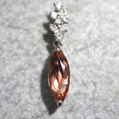 pt900インペリアルトパーズ ペンダントトップ 1.58ct　ダイヤモンドのサムネイル