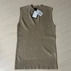【定価11,000円】 Aga　ノースリーブ薄手ニット　ゴールド　M　ヤマダヤ