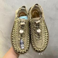 KEEN 27cmスポーツサンダル オリーブ 編み込みデザイン KEEN 27cmベージュ スポーツサンダル 編み込みデザイン - メルカリ