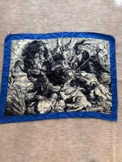 DRIES VAN NOTEN 馬と戦士のデザイン ストール　中古 DRIES VAN NOTEN 馬と戦士のデザイン ストール 中古 - メルカリ