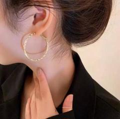 大人気♡ レディース ゴールド シンプル ピアス フープ リング トレンド