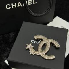 カラフルなスターが可愛い♪【CHANEL】ブローチ カラフルなスターが可愛い♪【CHANEL】ブローチ アクセサリー