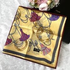 ♡6/30迄限定500円OFF♡新品　セリーヌ　ハンカチ　プチスカーフ　バンダナ ♡限定500円OFF♡新品 セリーヌ ハンカチーフ プチスカーフ