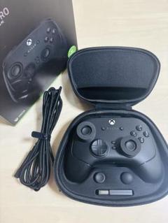 Razer Wolverine Pro コントローラー ブラック