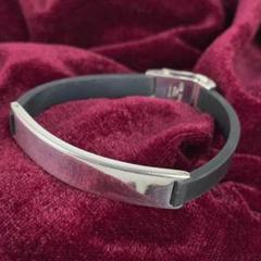 ◆GUCCI ブレスレット プレート 925シルバー ラバーベルト グッチ ◇GUCCI ブレスレット プレート 925シルバー ラバーベルト