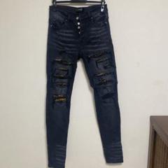 AMIRI ダメージ加工 スキニージーンズ