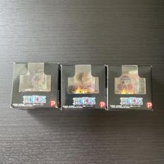 ONE PIECE スイングフォトスタンド　3種のサムネイル