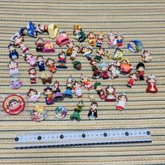 まとめ 不二家ペコちゃん キーホルダー マスコット 缶バッジ 等 セット c