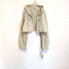 新品　AJ　ナイロンパーカー ショート丈 フード 薄手 ベージュ L 日除け