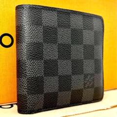 Louis Vuitton ダミエ 二つ折り財布